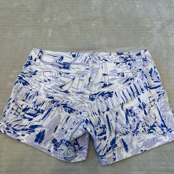 Lilly Pulitzer Callahan Short- 5inch inseam - Picture 2 of 4